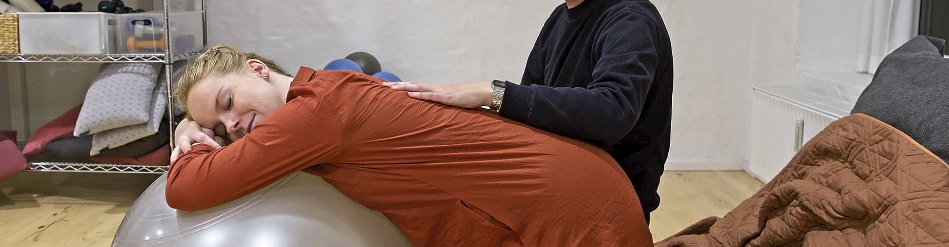 Fødselsvejrtrækning og ve-træning hos FOF Århus i Fødselshuset ved underviser Dorte Wahlberg