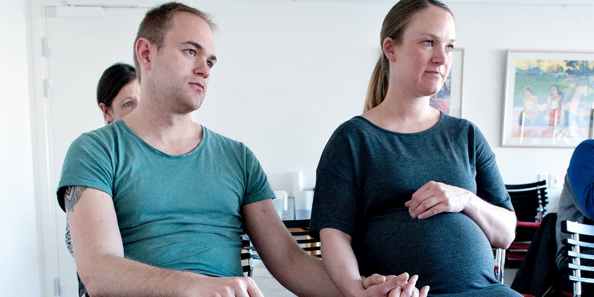 Couple at contraction and childbirth class in FOF Aarhus