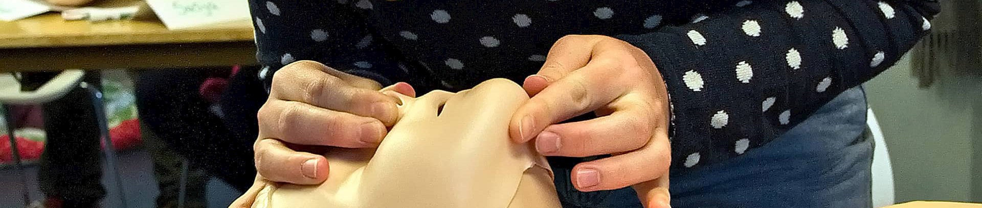 Førstehjælpskursus ved FOF Aarhus, til dig med ansvar for børn, underviser Bente Dyhrberg