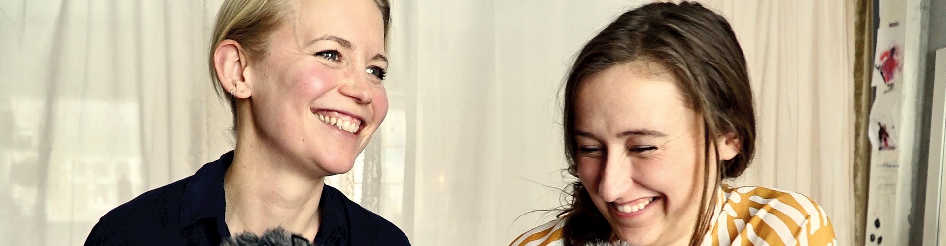 Billede af Julie B. Højsgaard og Laura Vilsgaard