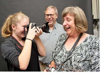 Billede af famile på fotokursus ve FOF Aarhus