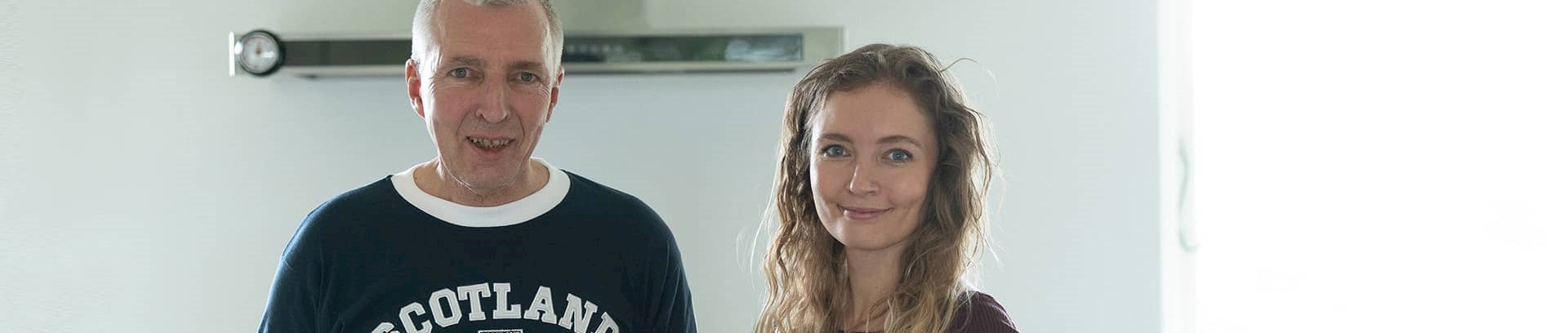 Far og datter Peter Marker og Stinne Guldmann Marker, artikel ved FOF Aarhus' inspirationsunivers
