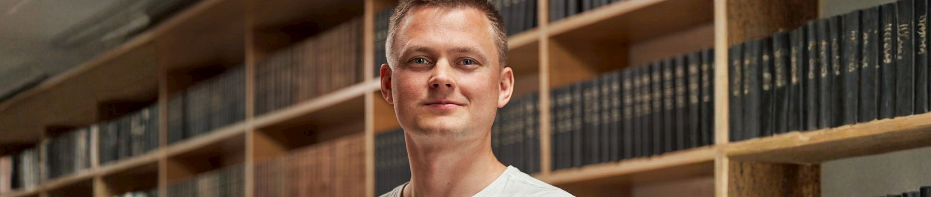 Anders Bæk, der holder foredrag om AI Epoken i FOF Aarhus