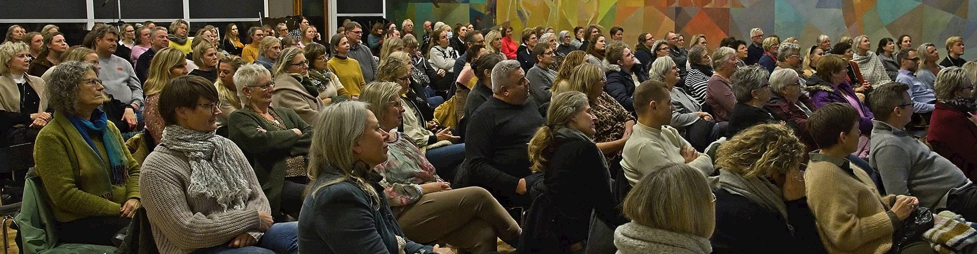 FOF Aarhus foredrag på Aarhus katedralskole, med afstand på grund af Covid-19.