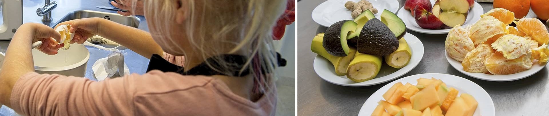 Barn laver mad i FOF Aarhus' køkken til madpakkekursus