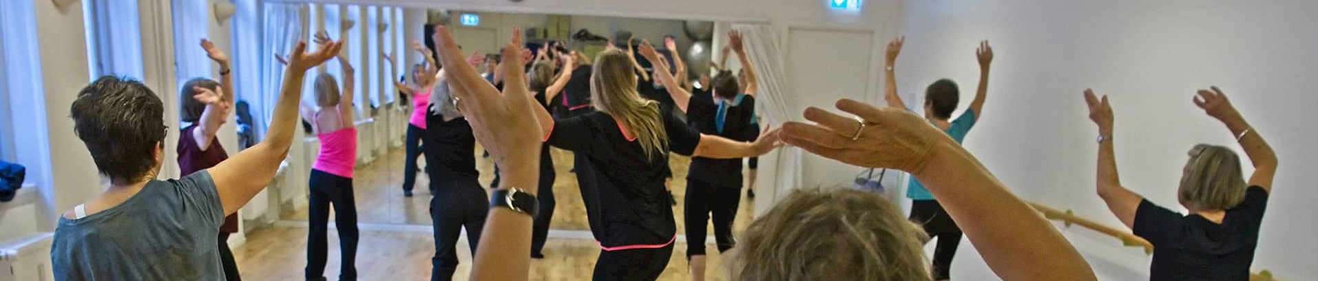 Dance & BodyFIT 45+ kursus i FOF Aarhus