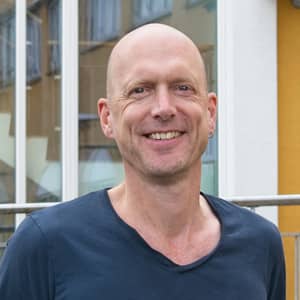 Miles Ratledge, underviser på Yoga Shala uddannelsen i FOF Aarhus