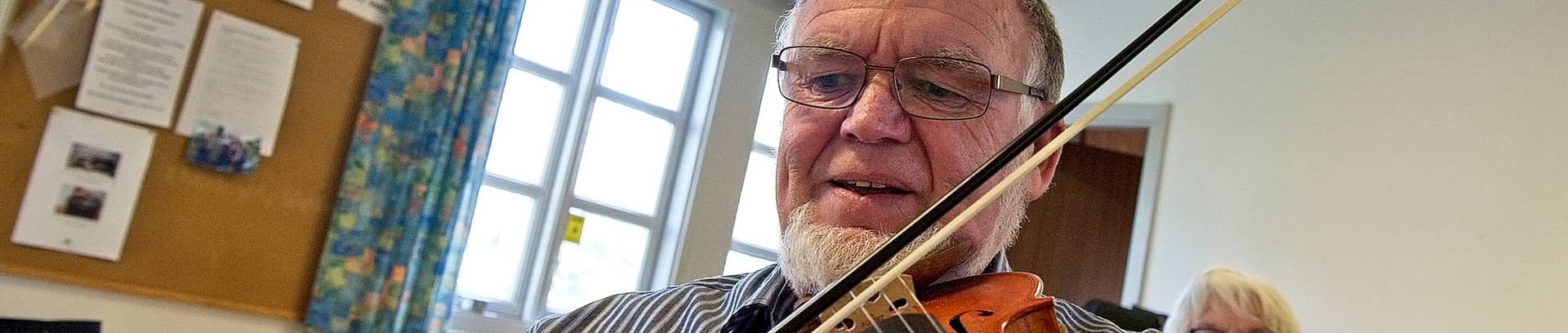 'Onsdagsorkestret' ved FOF Aarhus under ledelse af Poul Bech Christensen