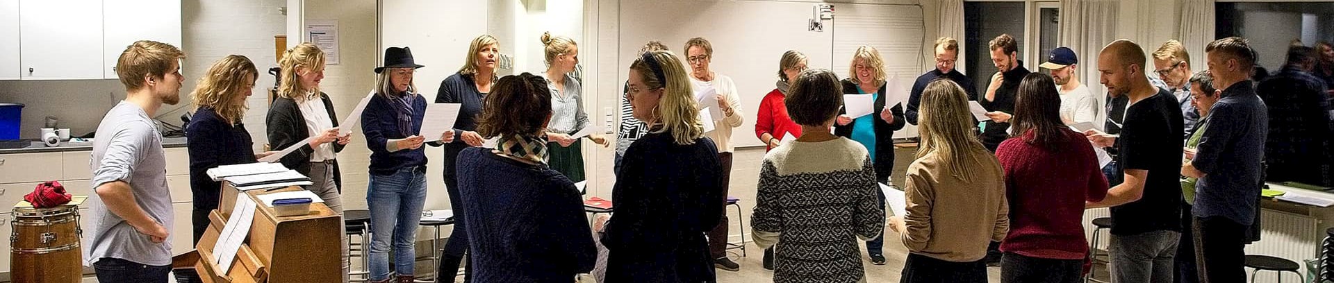 'De glade amatøres kor', et kor under ledelse af korleder Jakob Nielsson hos FOF Aarhus