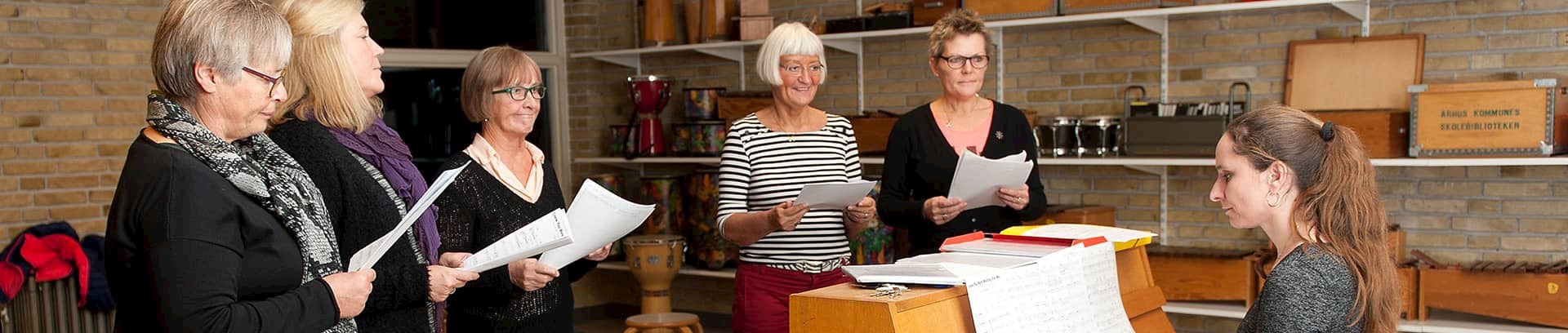 Sangundervisningstime ved FOF Aarhus underviser Birgitte Mortensen