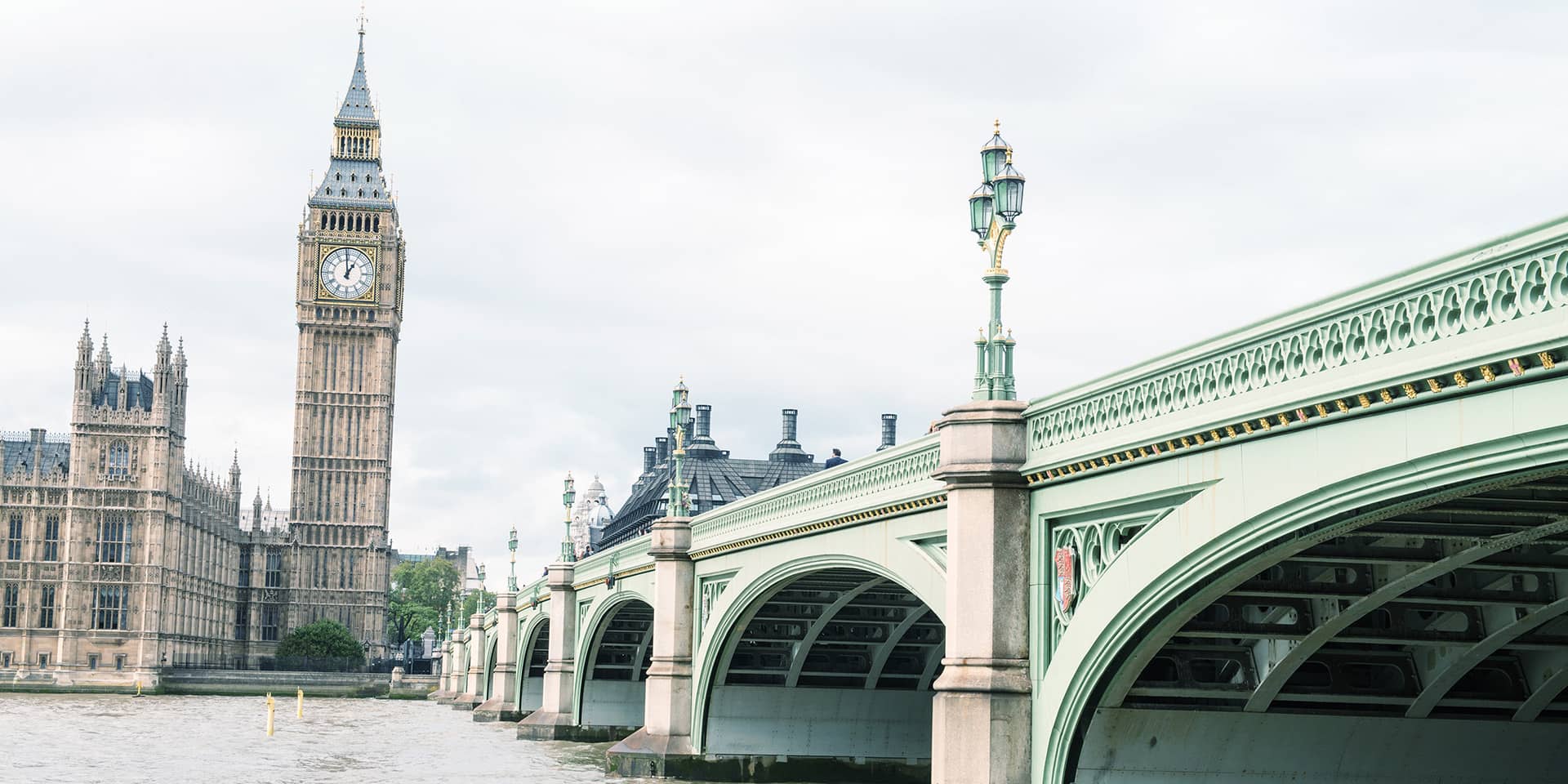 Billede af Tower Bridge og Big Ben i London