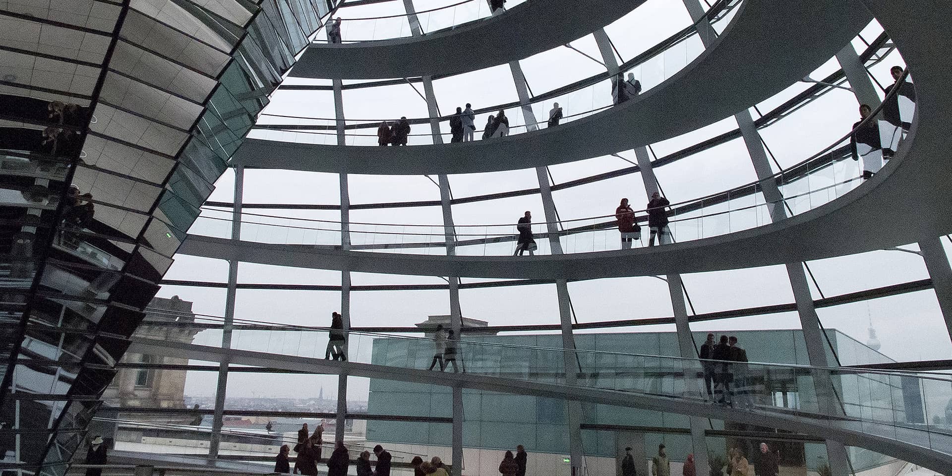 Billede inde fra Rigsdagen i Berlin