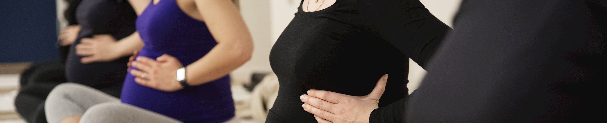 Yoga og pilates for gravide – hos FOF København