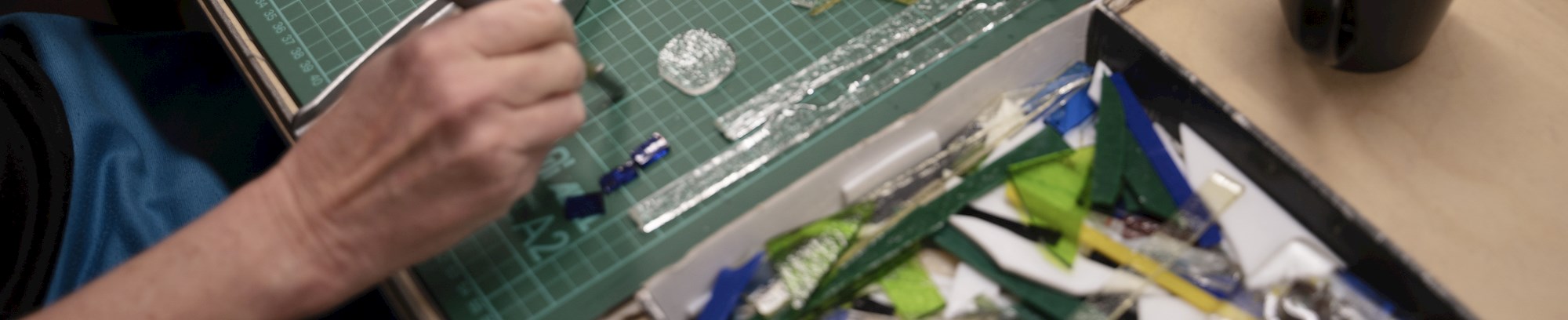 ”Glasfusing – kreative kurser hos FOF København”