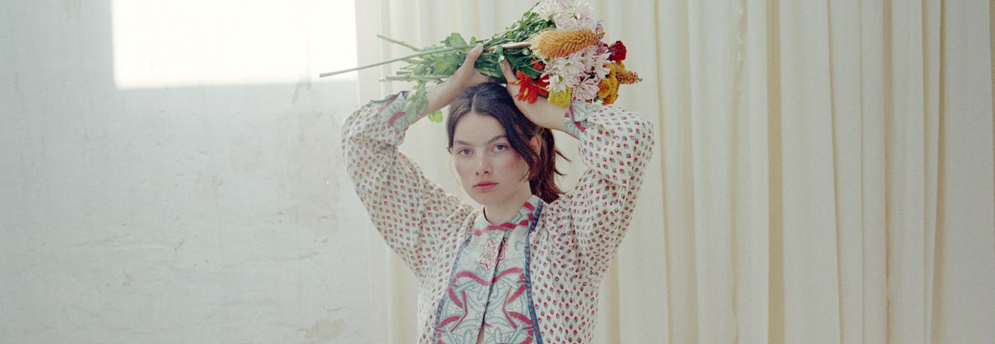 Alexandra Hartmann – mønstret bluse i flotte farver