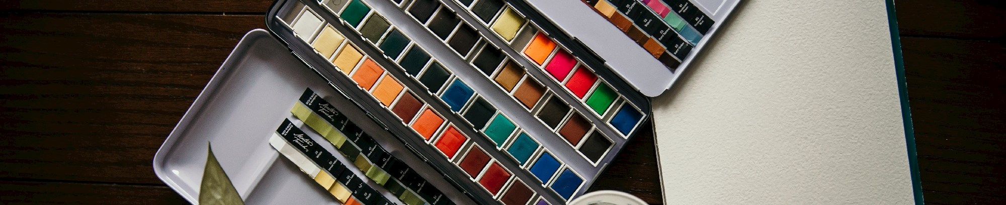 Prøv maleriets eller tegningens grænser af.