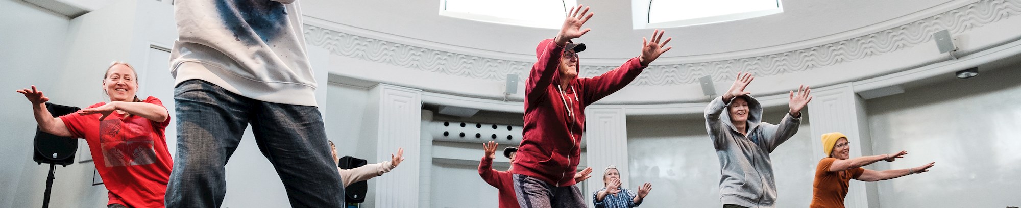 Gå til dans hos FOF København i Dansekapellet