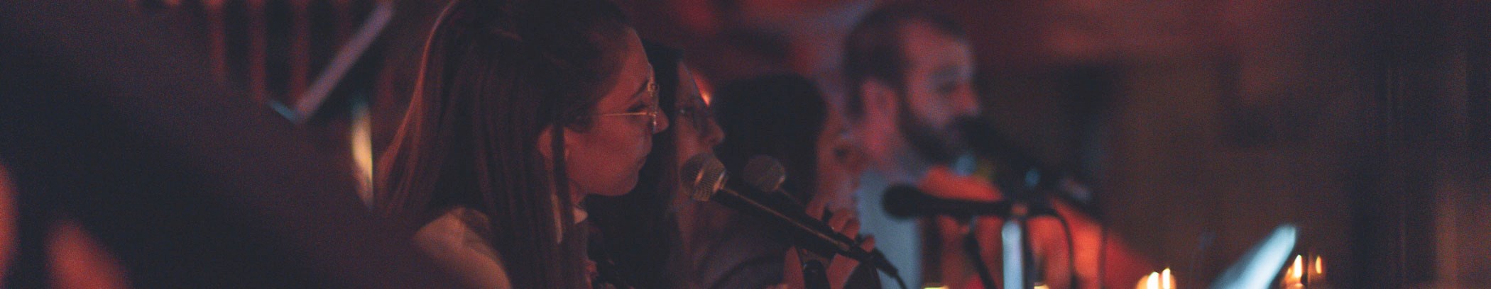 Rock-kor hos FOF København – sangere optræder