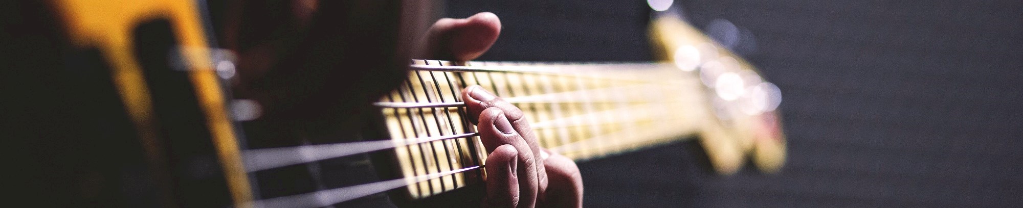 Spil bas hos FOF København