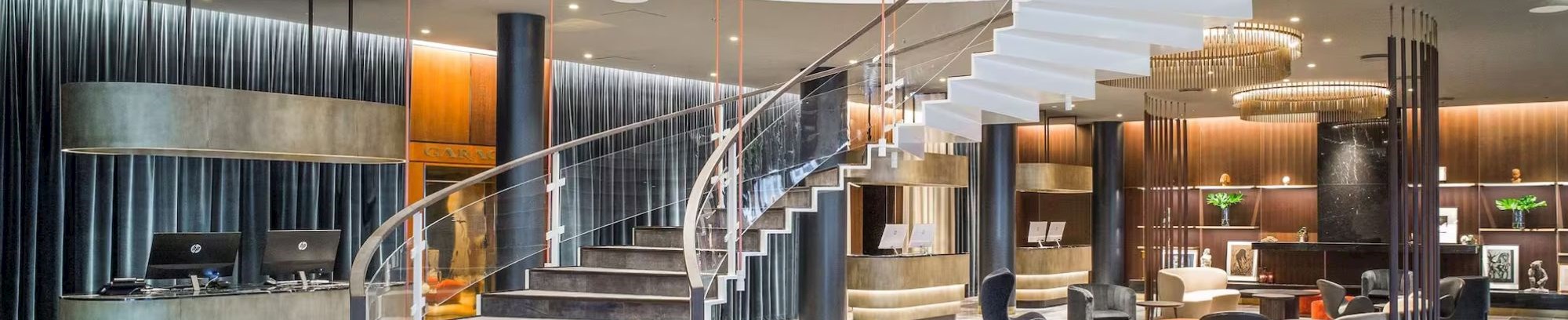 Kom på rundvisning med FOF Nordsjælland og oplev Radisson Collection Royal Hotel