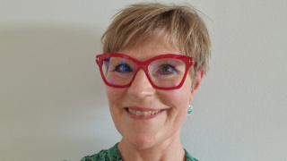 Helle Hein underviser hos FOF
