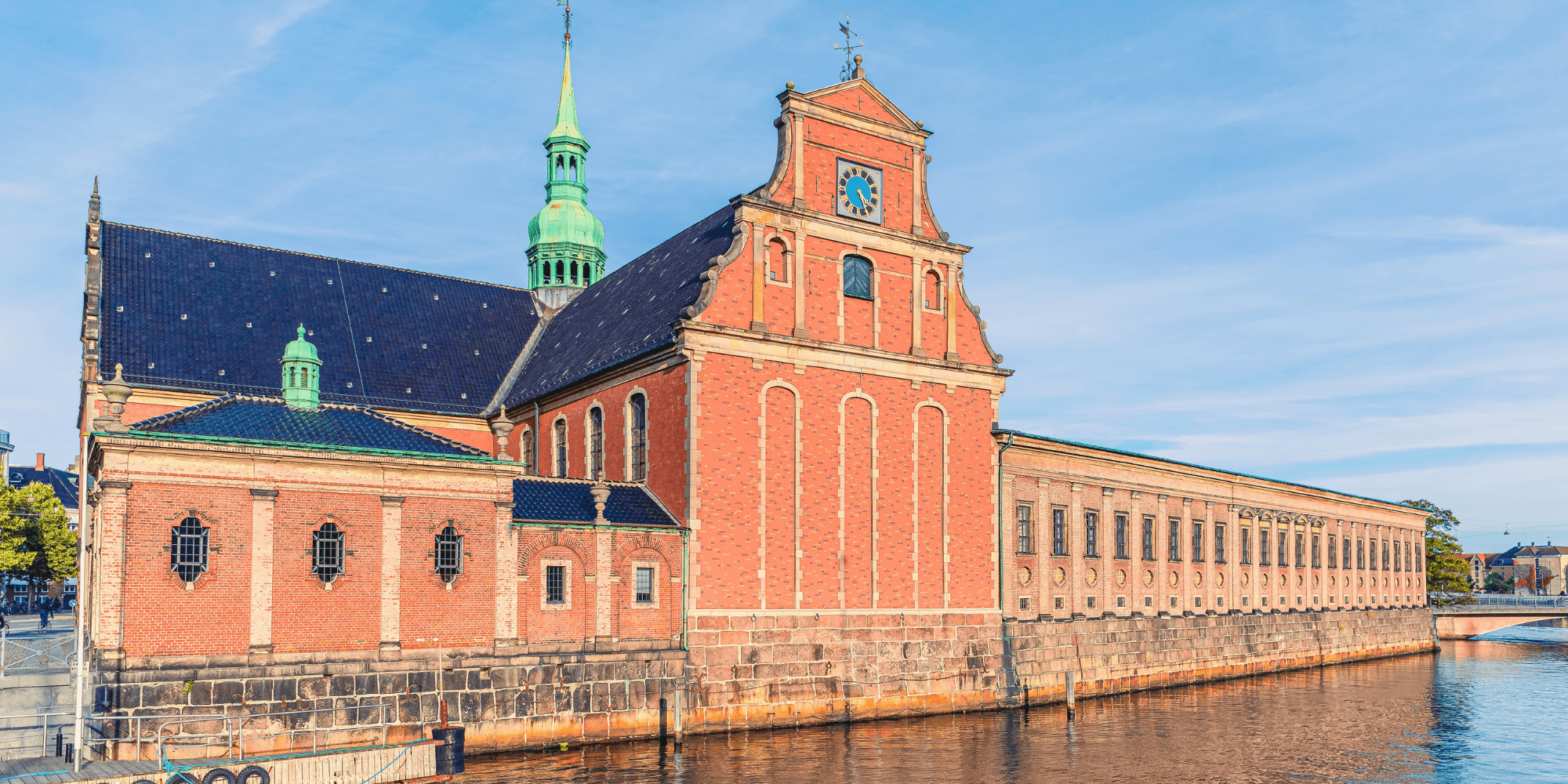 Holmens Kirke og Christiansborg Slotskirke | FOF Københavns Omegn