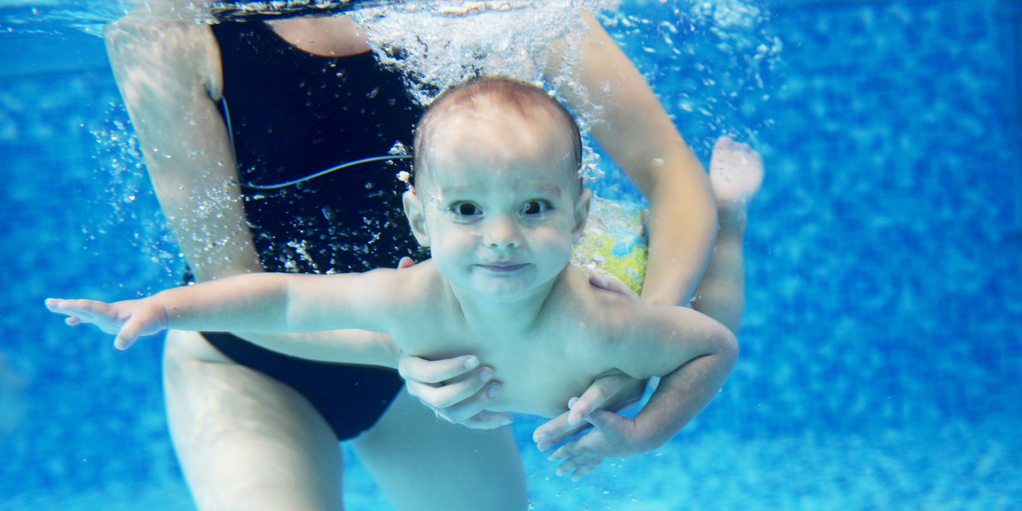 Gå til babysvømning i FOF Nordsjælland