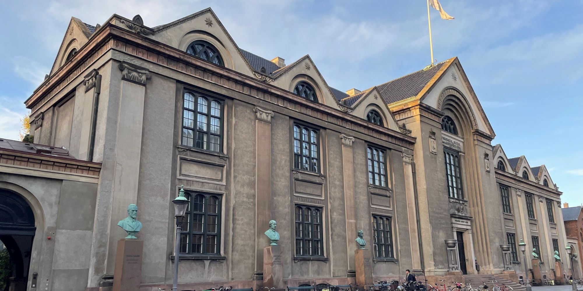 Københavns-Universitet