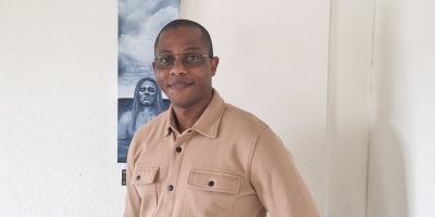 Ezekiel Danok underviser i livskraft gennem kreativ refleksion i Holstebro