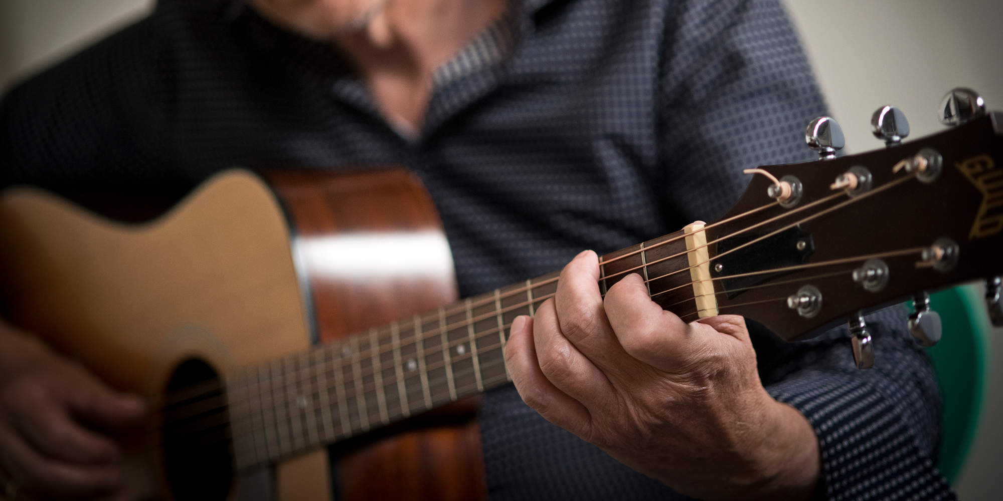 Guitarundervisning hos FOF