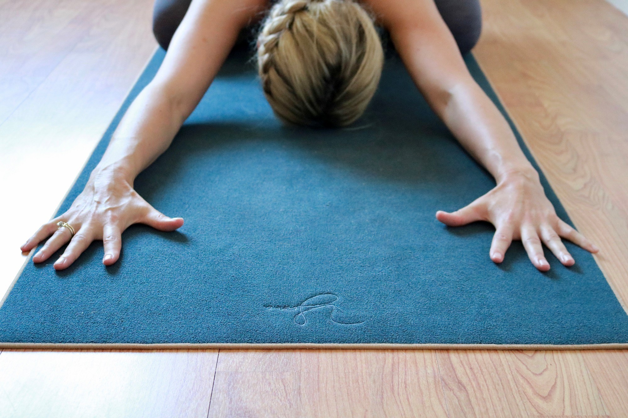 Blid yoga i Randers og Yoga i Helstrup, FOF Randers