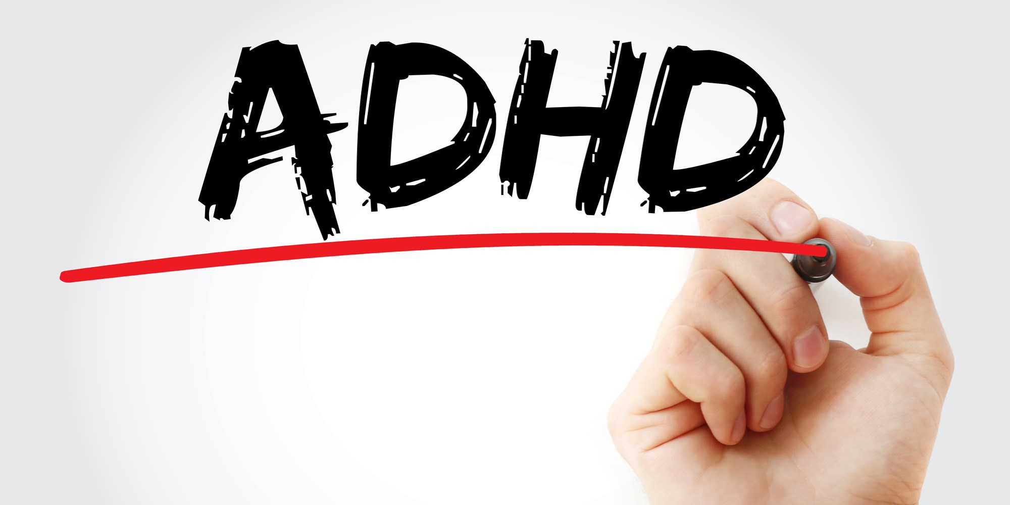 FOF Sønderjylland Foredrag ADHD teksten adhd på hvid baggrund med rød streg under