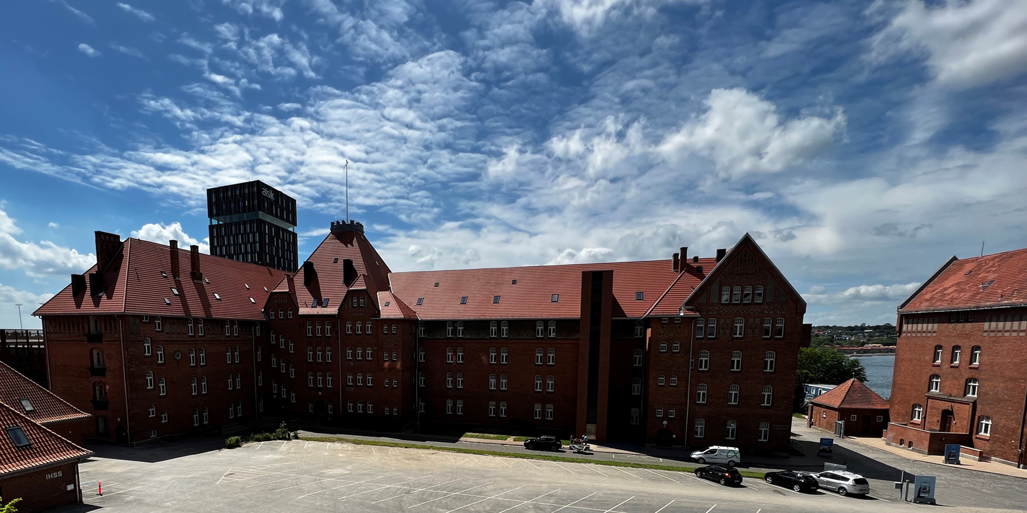 FOF Sønderjylland Kasernen rød kasernebygning