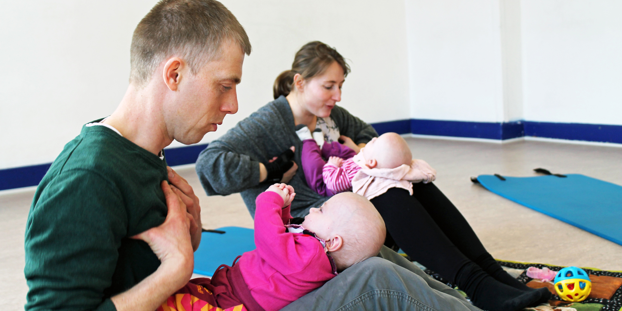Babygymnastik og babymotorik 2-6 måneder i FOF