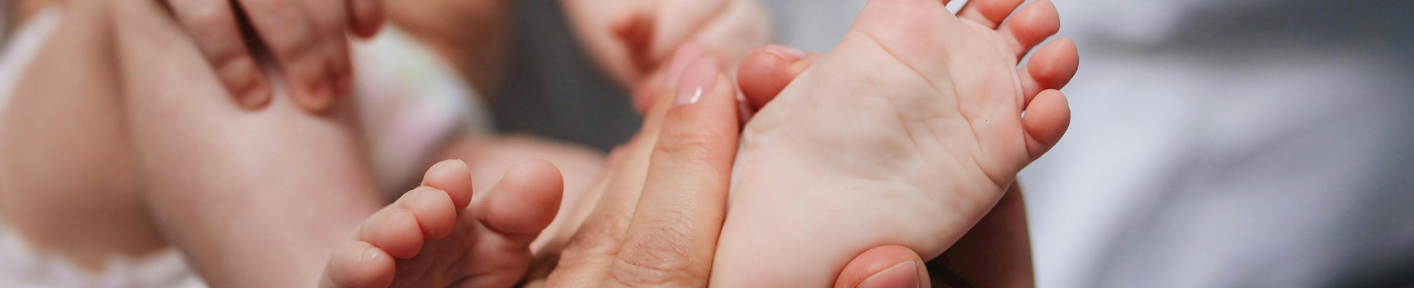 Lær at lave zoneterapi på din baby hos FOF