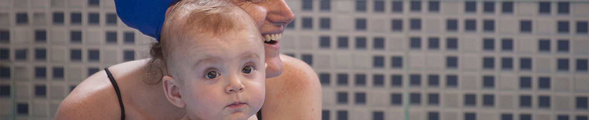 Gå til babybevægelse i vand med dit barn hos FOF Sydjylland