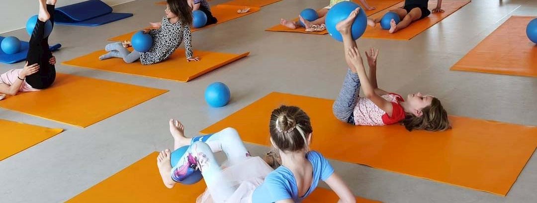 Hav det sjovt på balletskolen med Ying hos FOF Sydjylland