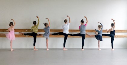Hav det sjovt på balletskolen med Ying hos FOF Sydjylland