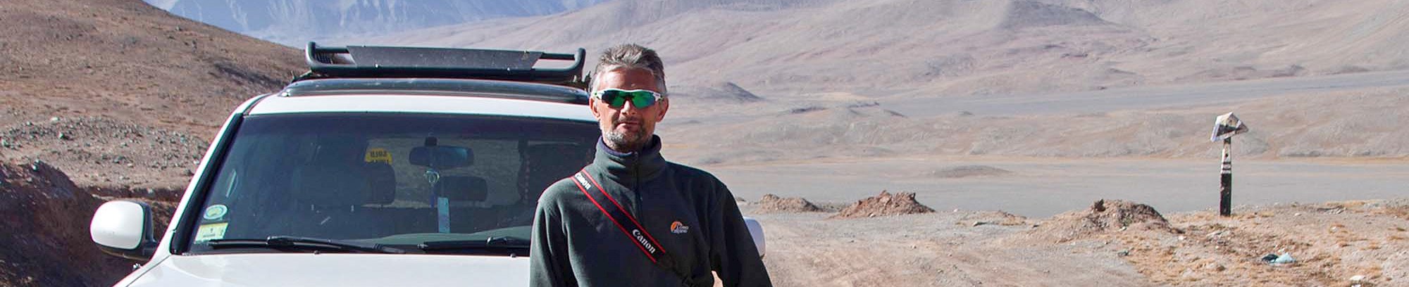 Jan Tvernø på Pamir Highway i Tadsjikistan