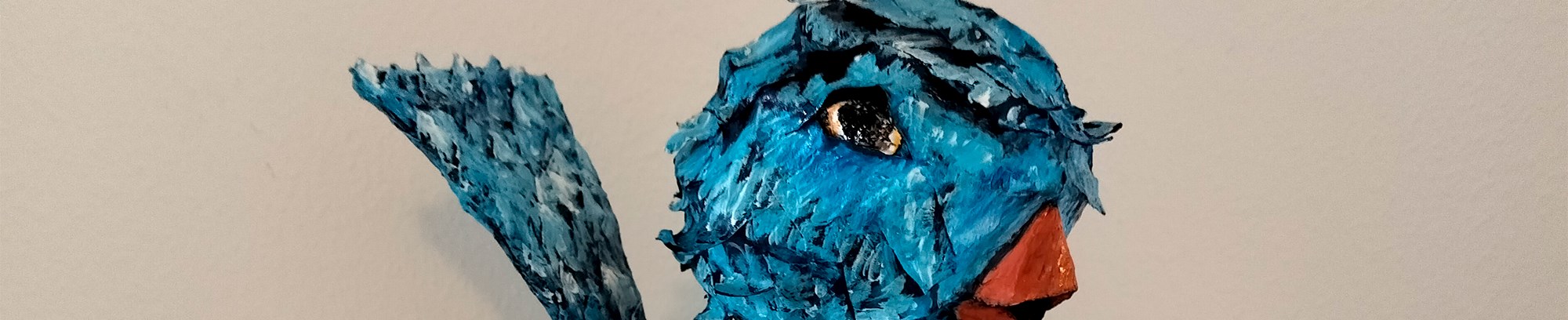 Papir og plastisk ler skulptur af Pia Ibsen Andersen