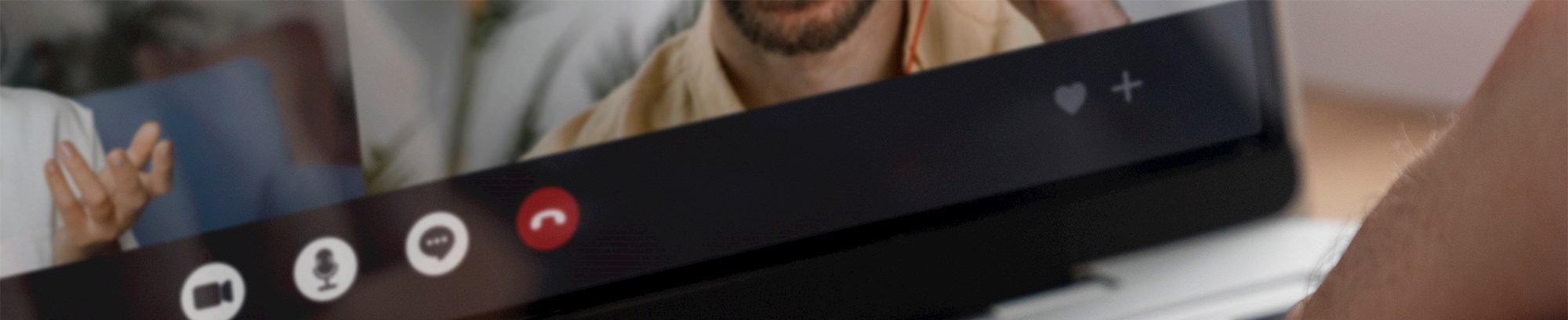 Bærbar computer i online videoopkald