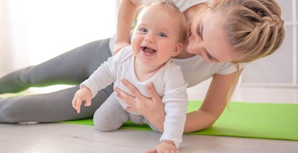Babytummel 6-12 måneder - Babybevægelseshold - FOF Vest
