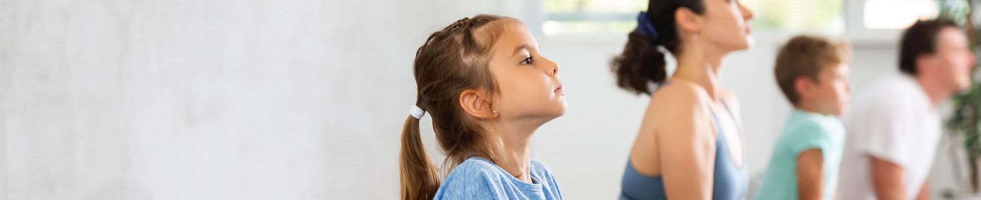 Familieyoga for familier med børn i alderen 5-12 år - FOF Vest