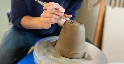 Keramikkursus - formgiv, leg og drej - FOF Vest
