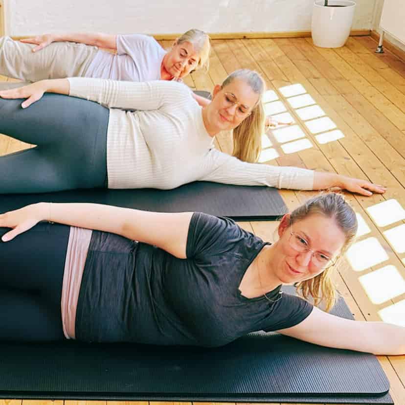 kvinder til pilates hos FOF i Randers