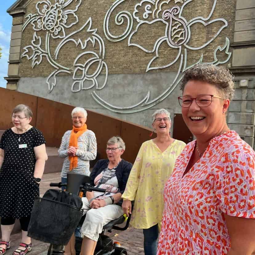 Nicolaikoret udenfor ved Nicolai Scene i Kolding