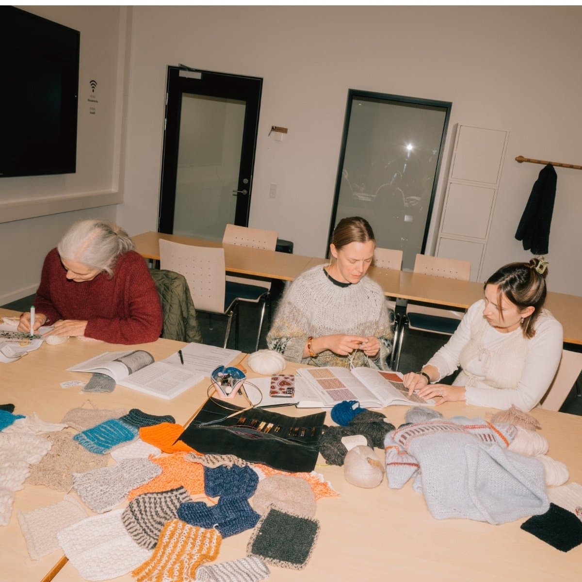 Strikkekursus-FOF-aftenskolen-03.jpg