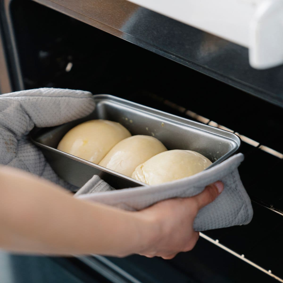 Hurtige boller og madbrød – bagekursus for børn og familier.jpg