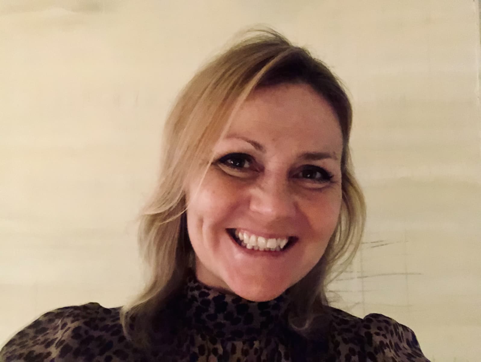 8867-Bettina Neilli Briand2.jpg