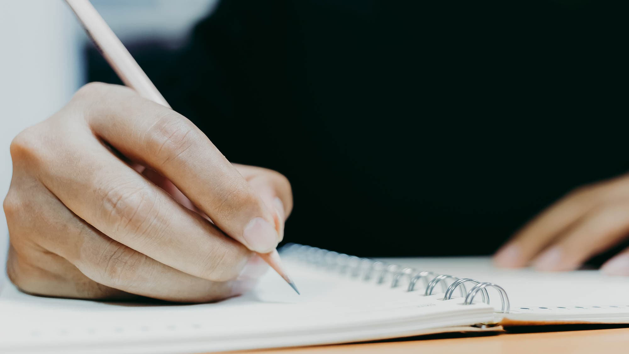 Skrivekurser-fofkn-aftenskolen-Kultur og samfund-stock-1050401291.jpg